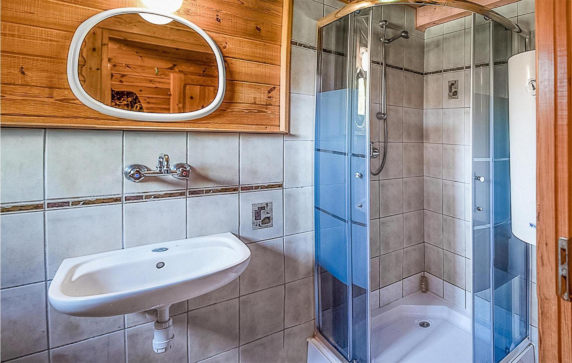 Nice Home In Mscice With Kitchen Esterno foto